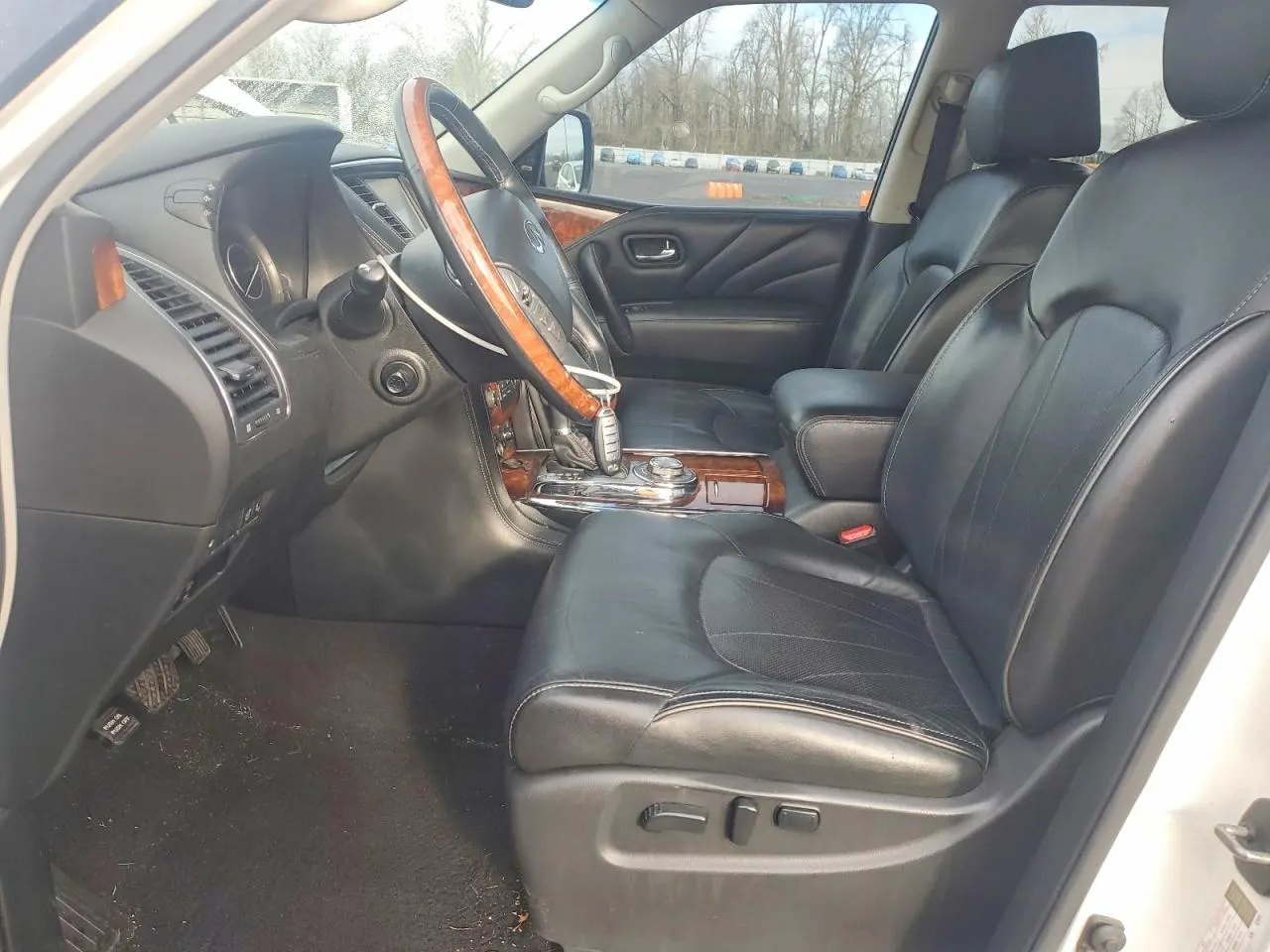 2017 INFINITI QX80