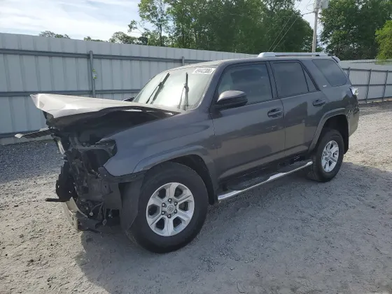 2015 Toyota 4Runner SR5