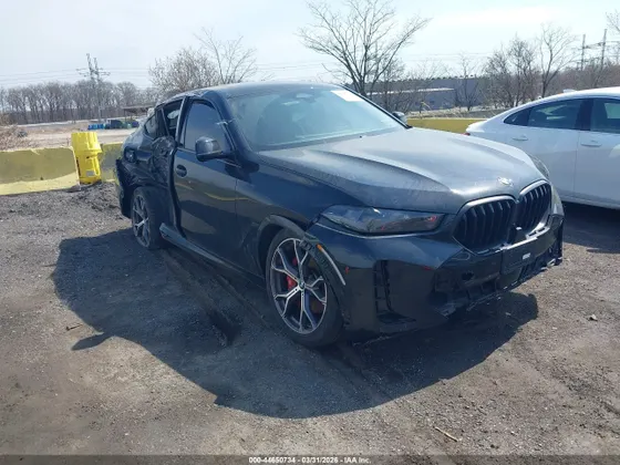 2025 BMW X6 xDrive40i