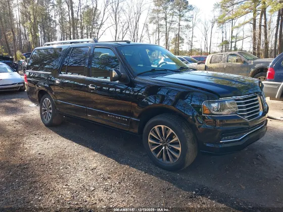 2016 Lincoln Navigator L Select