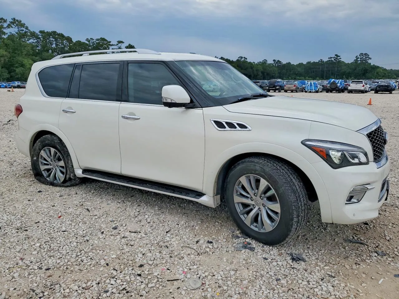 2015 INFINITI QX80