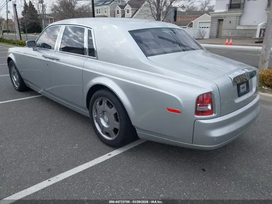 2005 Rolls-Royce Phantom