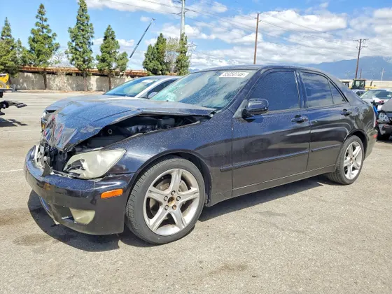 2005 Lexus IS 300 Sport