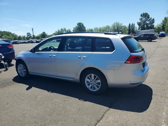 2016 Volkswagen Golf SportWagen TSI S