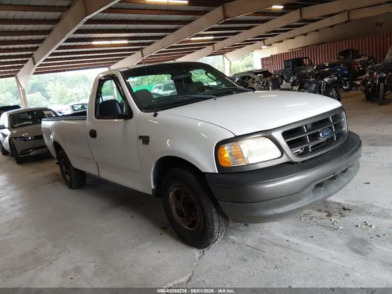 2002 Ford F-150 XL