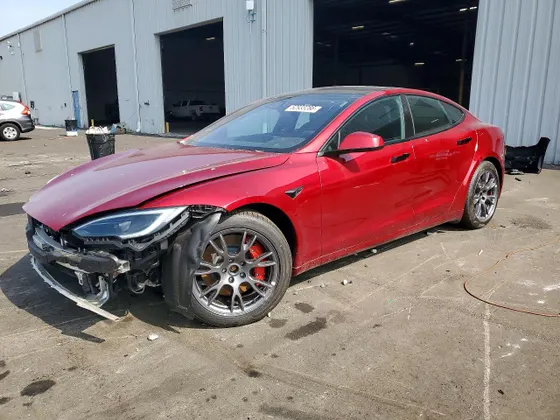 2024 Tesla Model S Plaid