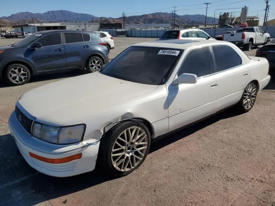1990 Lexus LS 400