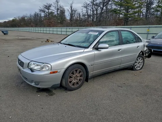 2005 Volvo S80 2.5T