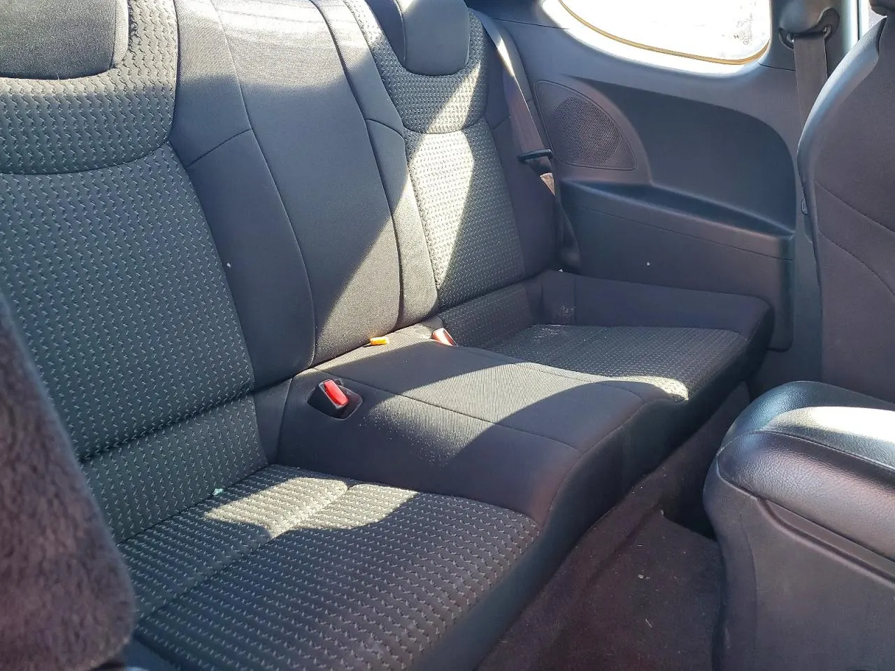 2012 Hyundai Genesis Coupe 2.0T