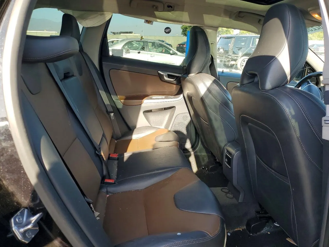 2017 Volvo XC60 Dynamic