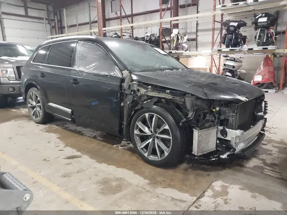 2021 Audi SQ7 Premium Plus