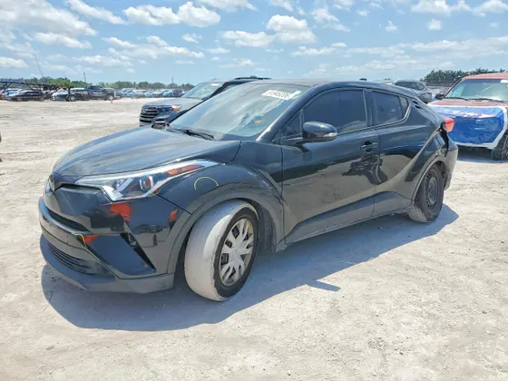 2019 Toyota C-HR XLE