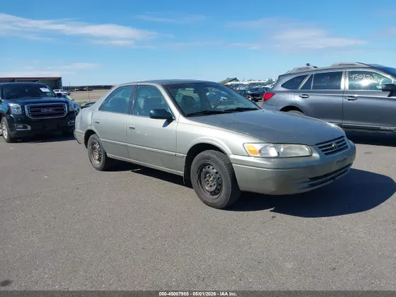 1997 Toyota Camry LE