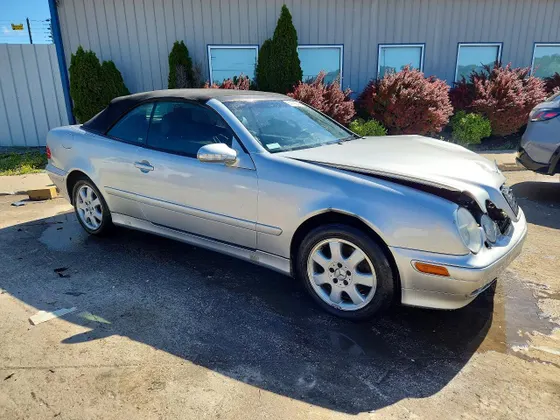 2001 Mercedes-Benz CLK-Class CLK