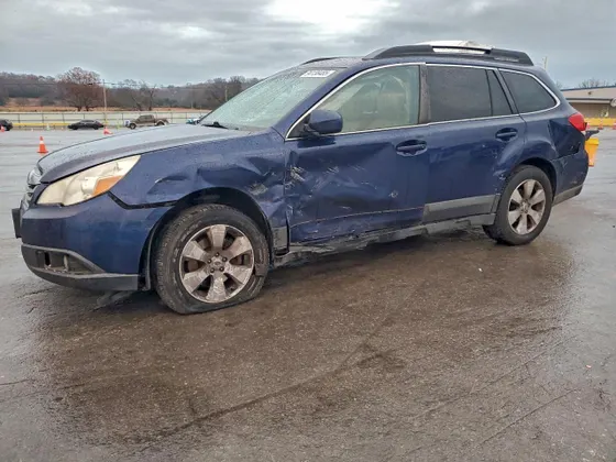 2011 Subaru Outback 3.6R Limited Pwr Moon