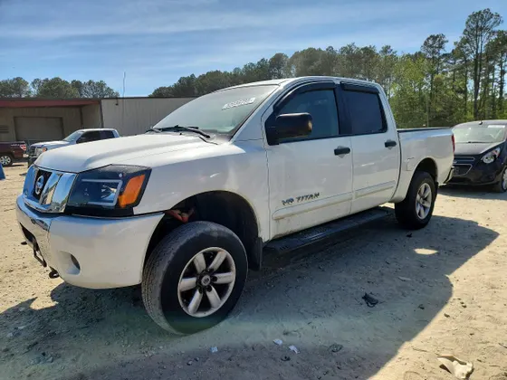 2011 Nissan Titan S