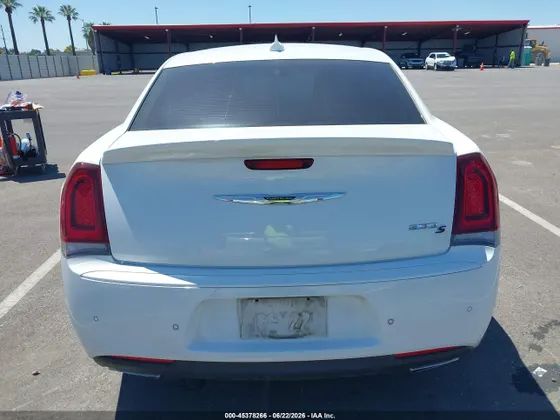 2018 Chrysler 300 300S