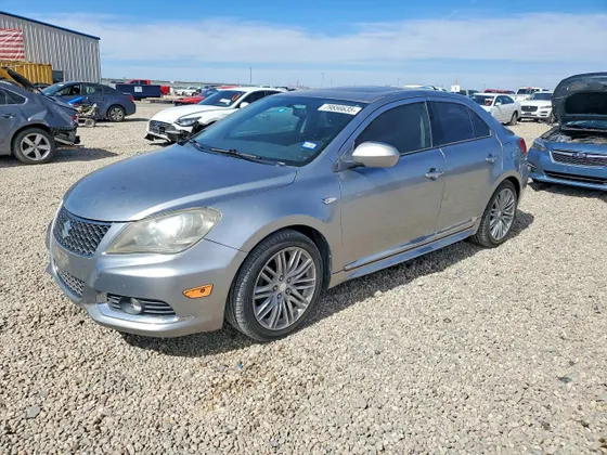 2011 Suzuki Kizashi GTS Sport