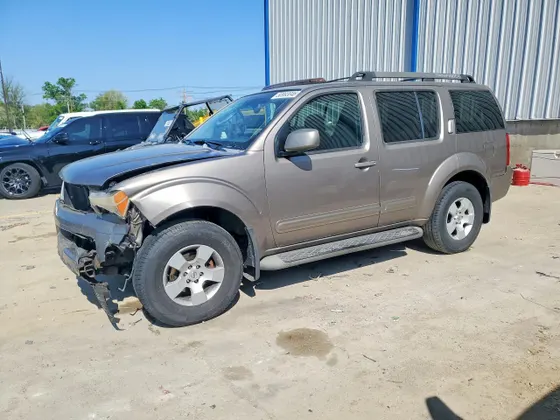 2006 Nissan Pathfinder SE