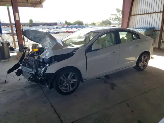 2014 Volvo S60 T5