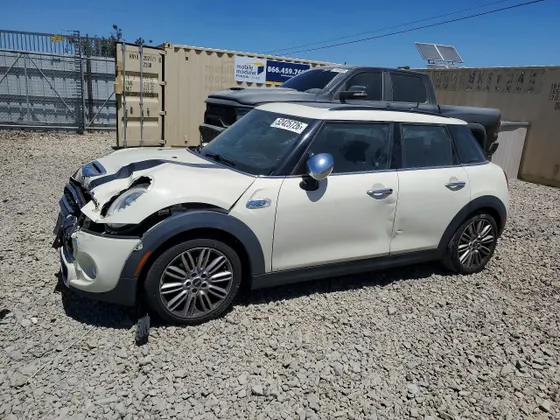 2016 MINI Cooper Hardtop 4 Door S