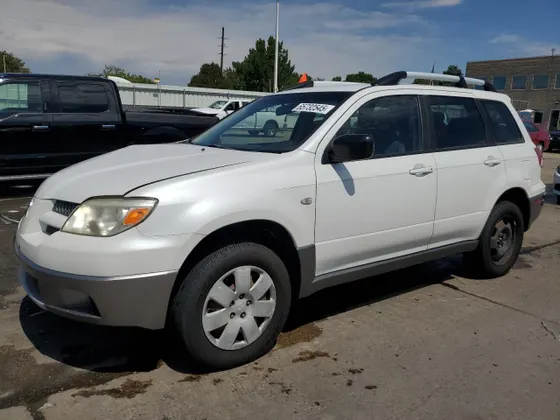 2005 Mitsubishi Outlander LS