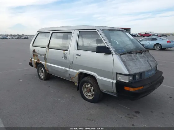 1987 Toyota Van Wagon CARGO