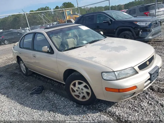 1995 Nissan Maxima GLE