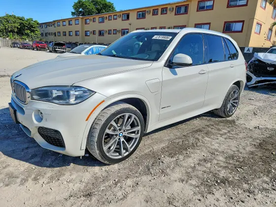 2016 BMW X5 eDrive xDrive40e