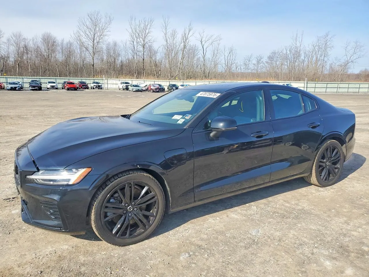 2024 Volvo S60 Recharge Plug-In Hybrid Plus Black Edition