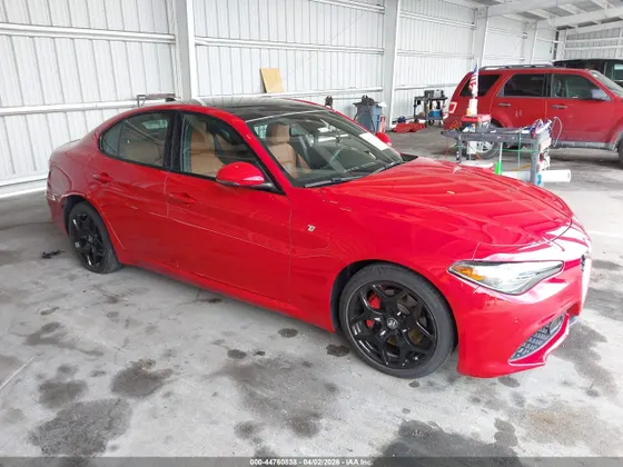 2022 Alfa Romeo Giulia Ti