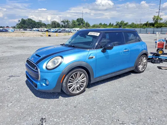 2015 MINI Cooper Hardtop S