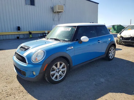 2013 MINI Cooper Hardtop S