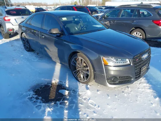2017 Audi S8 plus 4.0T PLUS