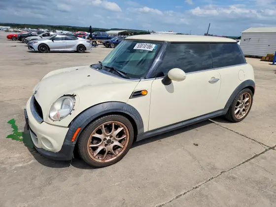 2012 MINI Cooper Hardtop COOPER