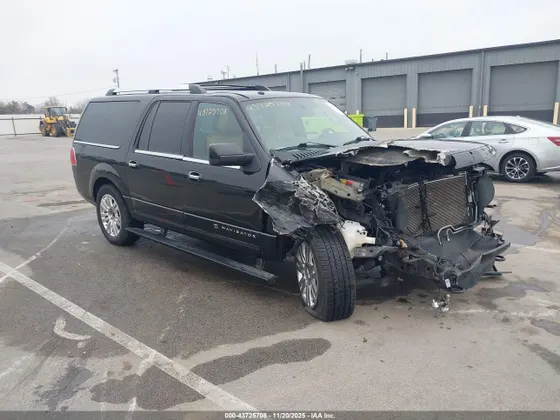 2013 Lincoln Navigator L