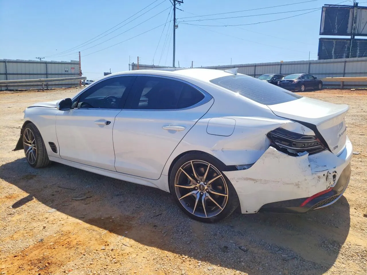 2022 Genesis G70 2.0T