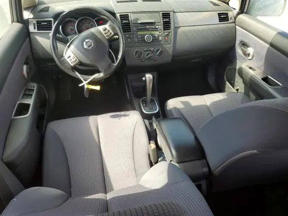 2008 Nissan Versa 1.8 SL