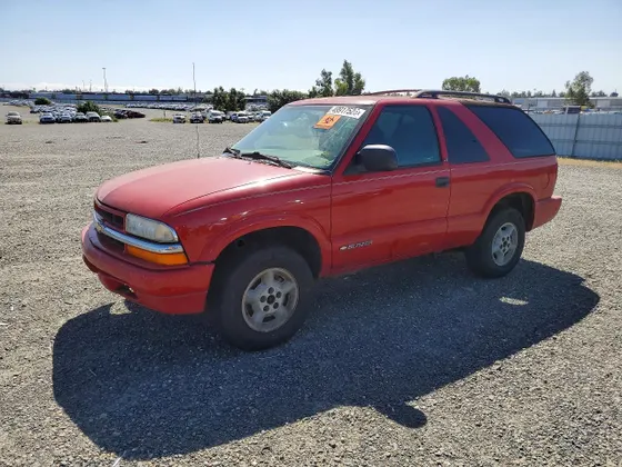 2000 Chevrolet Blazer LS