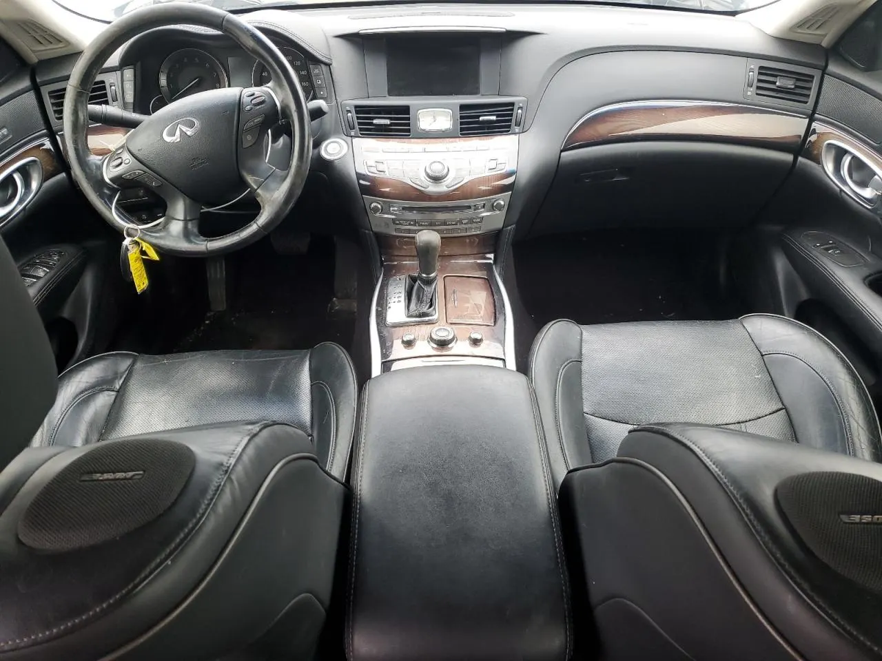 2012 INFINITI M56