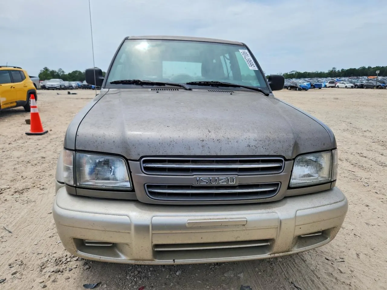 2000 Isuzu Trooper S