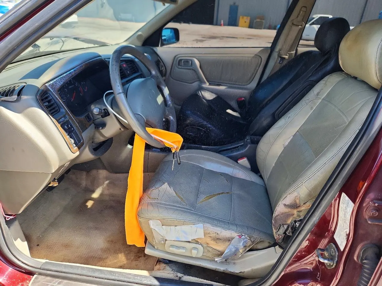 2002 INFINITI G20 Luxury