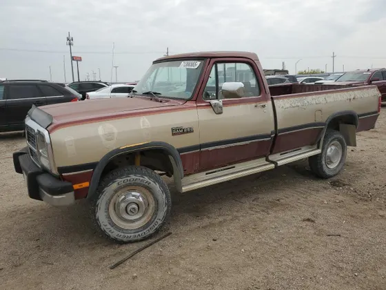 1993 Dodge D250 & W250 W200