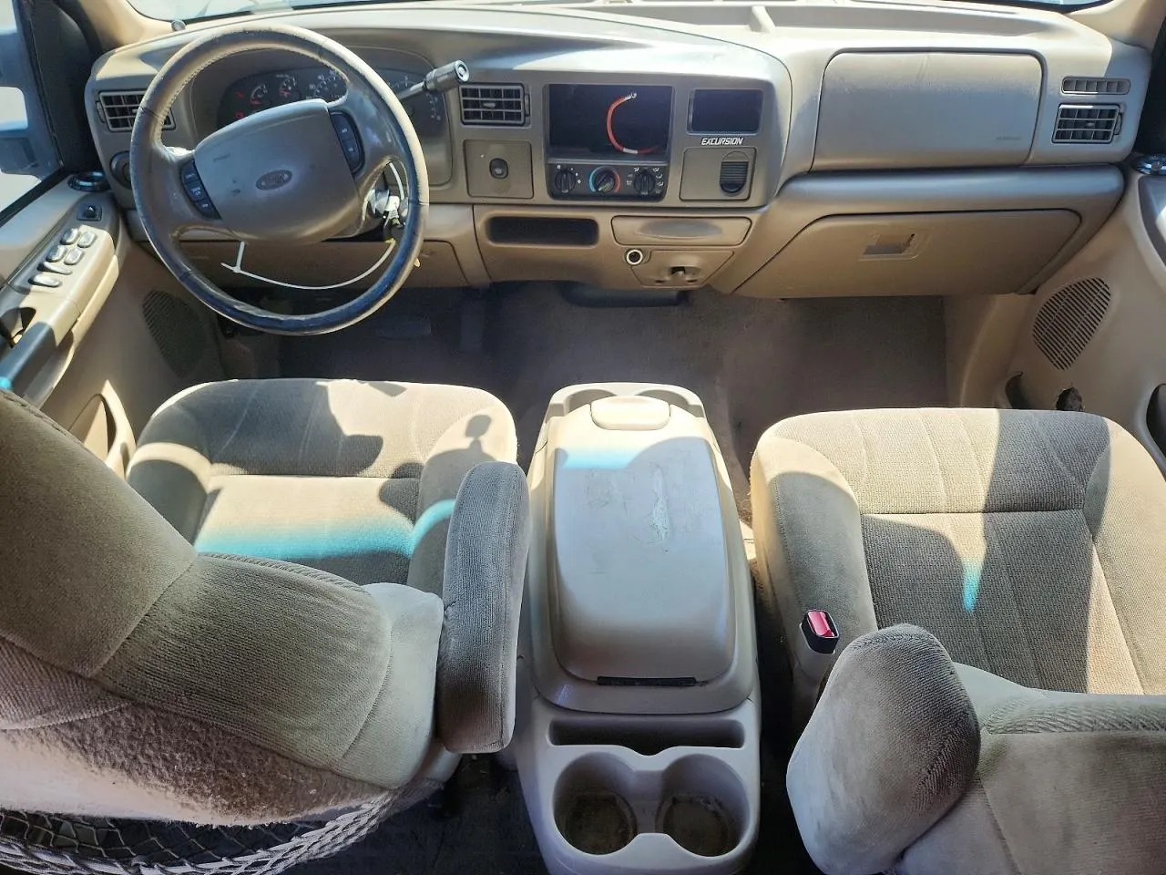 2000 Ford Excursion XLT