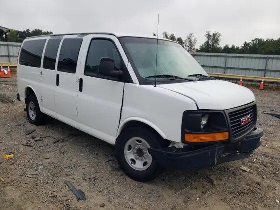 2012 GMC SAVANA G2500 LS