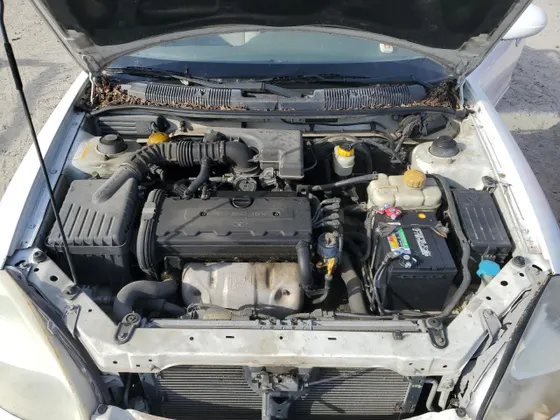 2001 Daewoo Nubira SE