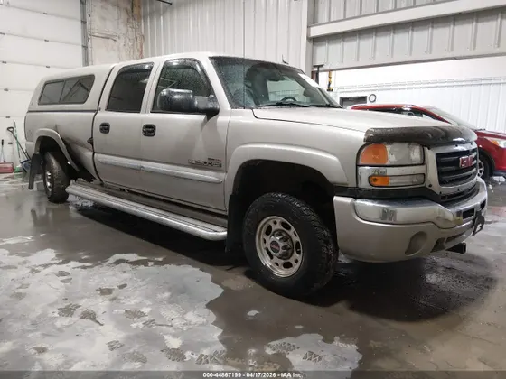 2005 GMC Sierra 2500HD SLT