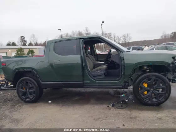 2022 Rivian R1T Adventure Package
