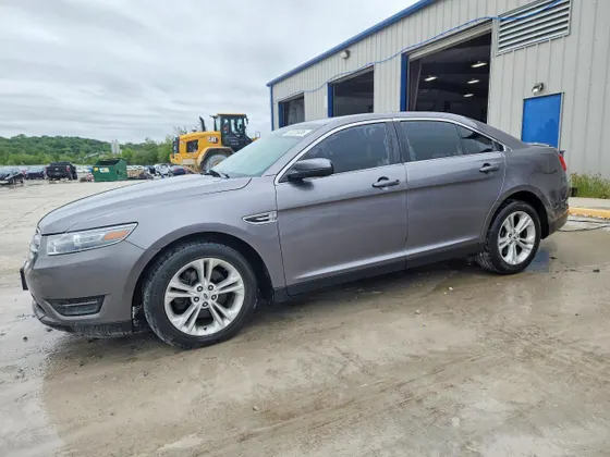 2014 Ford Taurus SEL