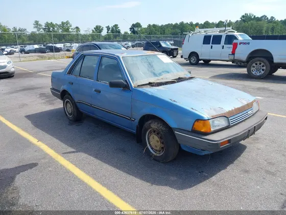 1989 Mazda 323